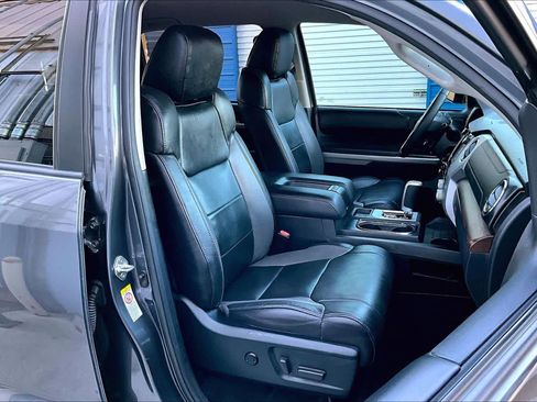 Used 2018 Toyota Tundra Limited image 9