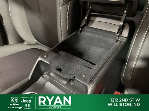 New 2026 Jeep Grand Cherokee Laredo X AWD/4WD image 31