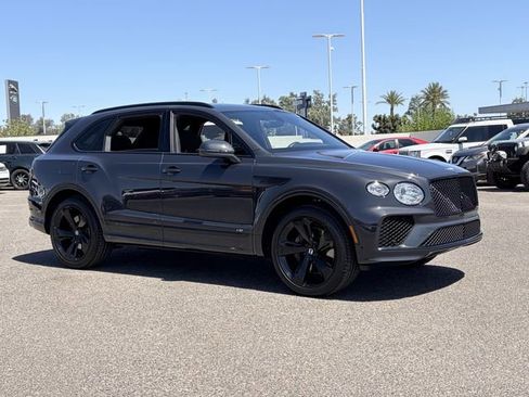 Used 2021 Bentley Bentayga AWD/4WD image 4