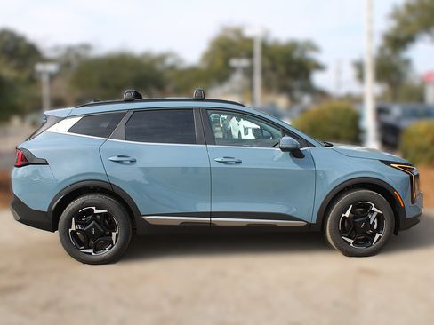 New 2026 Kia Sportage AWD Hybrid image 5