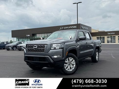 Used 2024 Nissan Frontier SV w/ SV Convenience Package AWD/4WD image 1