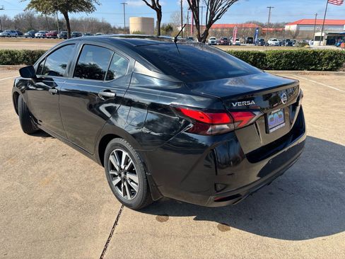 Used 2020 Nissan Versa S image 8