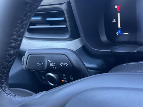 New 2025 Ford Maverick XLT w/ XLT Luxury Package image 10