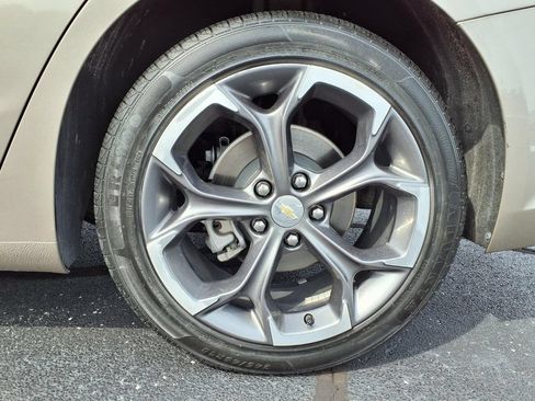 Used 2024 Chevrolet Malibu LT FWD image 32