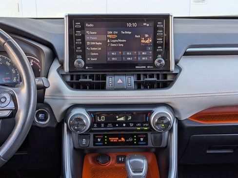 Used 2019 Toyota RAV4 Adventure image 14