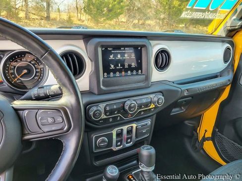 Used 2021 Jeep Wrangler Sport AWD/4WD image 21