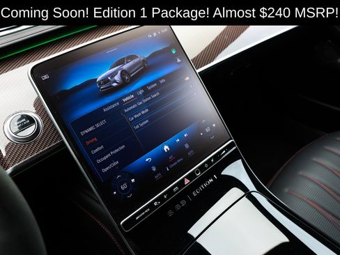 Used 2024 Mercedes-Benz S 63 AMG S w/ Carbon Fiber Exterior Package image 13