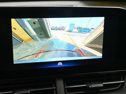 New 2026 Chevrolet Trax LT image 27