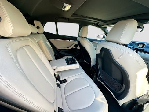 Certified 2023 BMW X2 xDrive28i w/ Convenience Package image 31