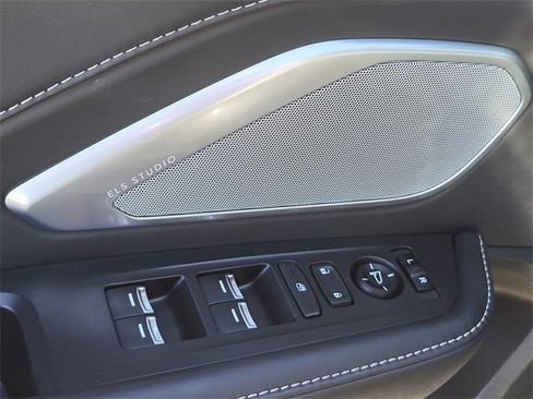 Used 2023 Acura RDX Technology Package image 18