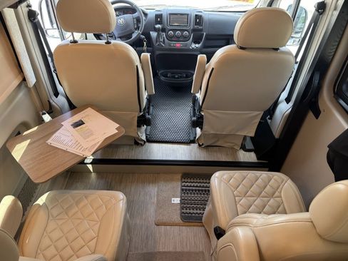 Used 2021 RAM ProMaster 3500 w/ Convenience Group FWD image 76