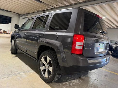 Used 2017 Jeep Patriot High Altitude AWD/4WD image 3