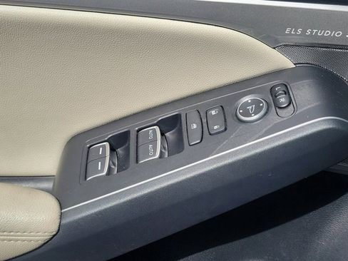 Used 2023 Acura Integra A-Spec image 29