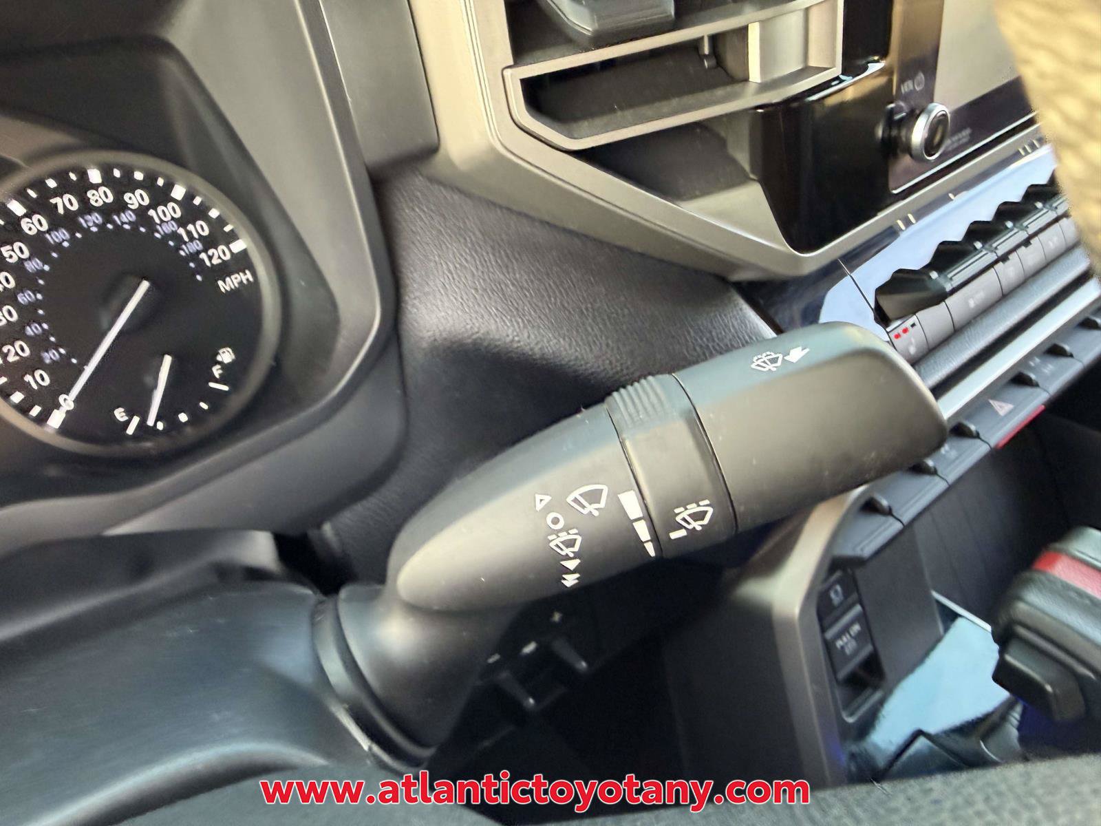Used 2023 Toyota Tundra SR AWD/4WD image 31