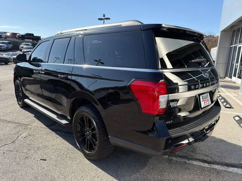 Used 2024 Ford Expedition Max XLT image 5