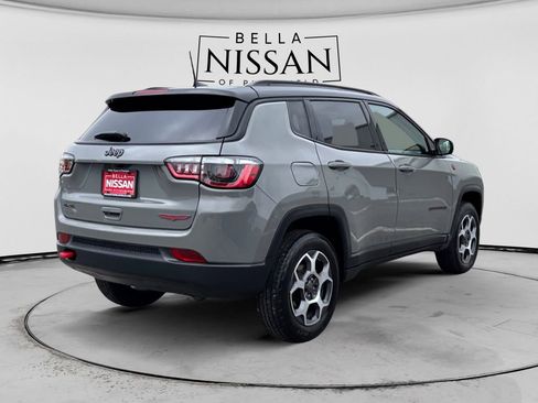 Used 2022 Jeep Compass Trailhawk w/ Sun and Sound Group AWD/4WD image 5