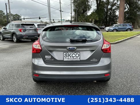 Used 2014 Ford Focus SE image 4