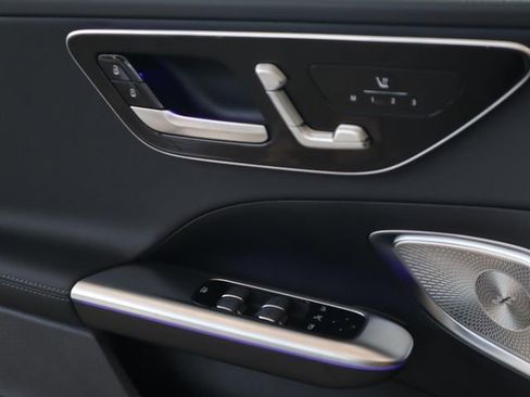 Used 2024 Mercedes-Benz C 43 AMG 4MATIC Sedan image 11