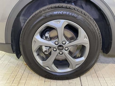 Used 2025 Ford Escape ST-Line Select AWD/4WD image 13