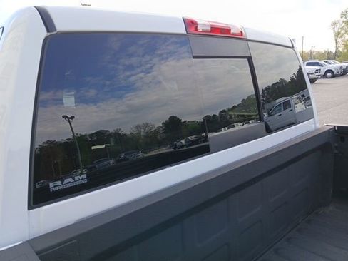 Used 2022 RAM 2500 Limited AWD/4WD image 10