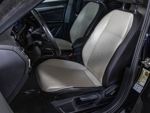 Used 2020 Volkswagen Jetta R-Line FWD image 22