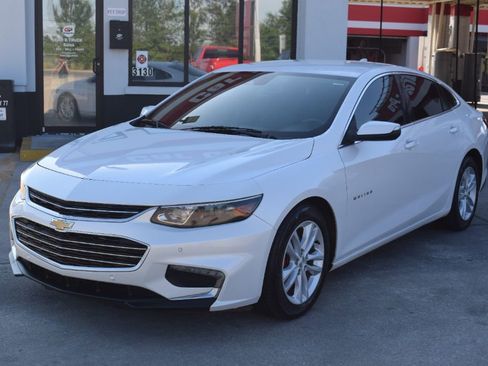 Used 2016 Chevrolet Malibu LT w/ Leather Package FWD image 1