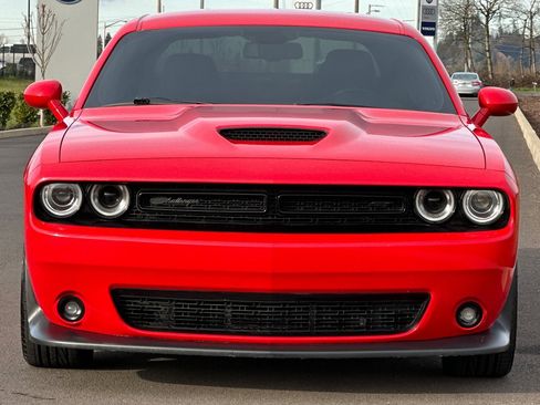 Used 2019 Dodge Challenger GT w/ Blacktop Package image 8