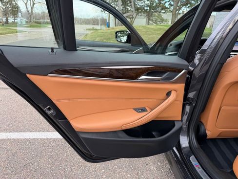 Used 2020 BMW 540i xDrive w/ M Sport Package image 17