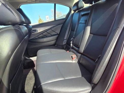 Used 2016 INFINITI Q50 3.0t Premium w/ Driver Assistance Package image 16