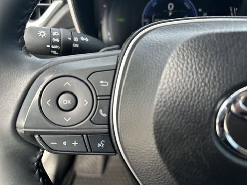 Certified 2025 Toyota Corolla Cross AWD Hybrid w/ Convenience Package image 10