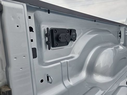 New 2026 RAM 2500 Tradesman AWD/4WD image 25
