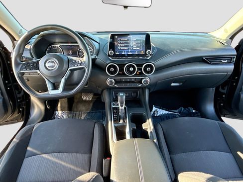 Used 2024 Nissan Sentra SV FWD image 3