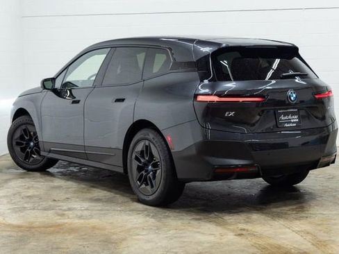 Used 2025 BMW iX xDrive50 w/ Premium Package image 12