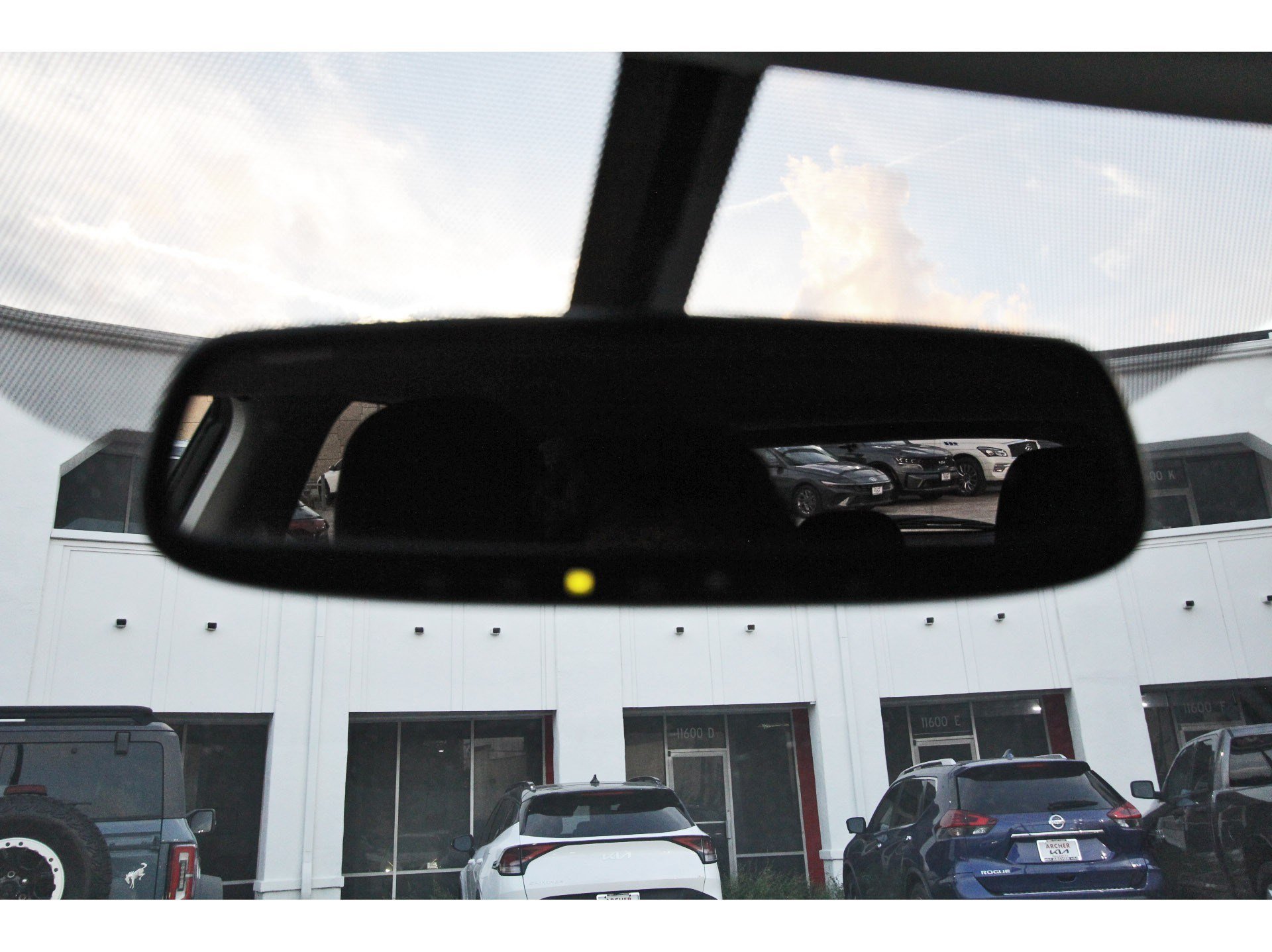 Used 2018 Nissan Murano SV FWD image 26