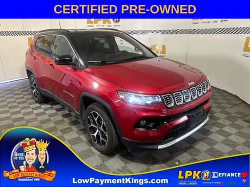 Used 2025 Jeep Compass Limited AWD/4WD image 1