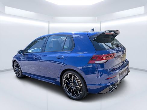 Used 2026 Volkswagen Golf image 5