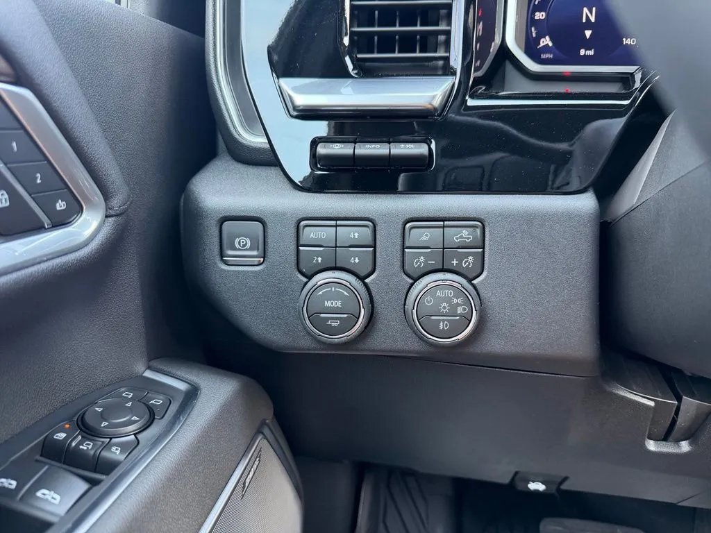 New 2026 Chevrolet Silverado 2500 High Country w/ High Country Premium Package AWD/4WD image 14