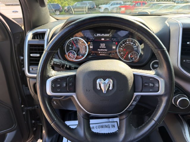 Used 2022 RAM 1500 Big Horn AWD/4WD image 17