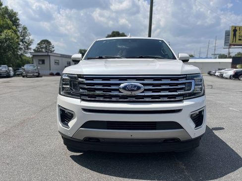 Used 2018 Ford Expedition Max Limited w/ Equipment Group 302A AWD/4WD image 3