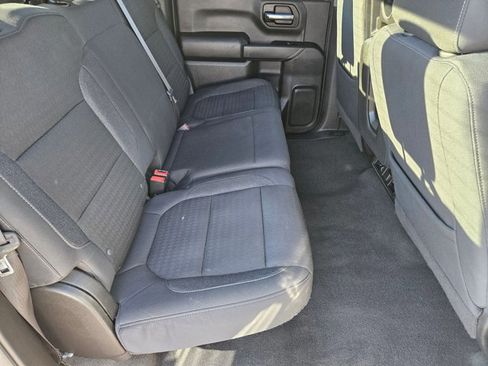 Used 2022 Chevrolet Silverado 1500 LT image 16