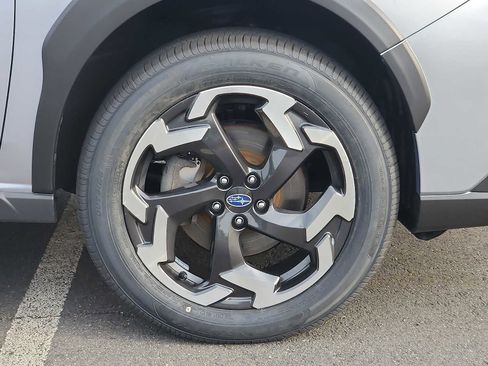 Used 2023 Subaru Crosstrek 2.5i Limited w/ Moonroof Package AWD/4WD image 8