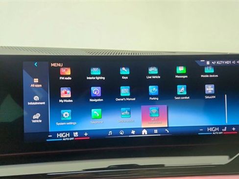 Used 2025 BMW 540i xDrive image 49