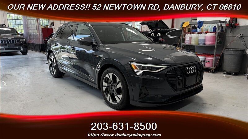 Used 2021 Audi e-tron Premium w/ Convenience Plus Package AWD/4WD image 7