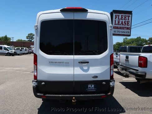Used 2018 Ford Transit 250 148 Medium Roof RWD image 4