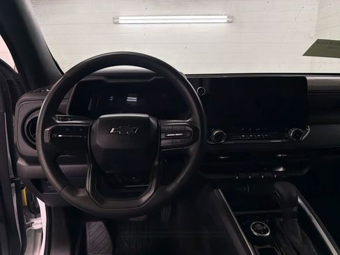 Used 2024 Chevrolet Colorado Trail Boss w/ Advanced Trailering Package image 9