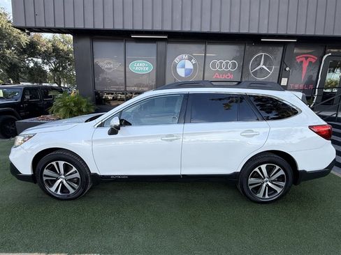 Used 2019 Subaru Outback 2.5i Limited w/ Popular Package #2 AWD/4WD image 7