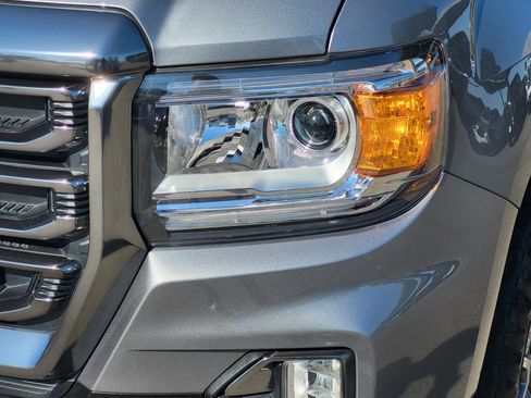 Used 2022 GMC Canyon AT4 w/ Trailering Package AWD/4WD image 8