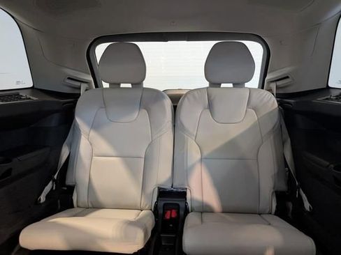 New 2026 Volvo XC90 B6 Ultra w/ Protection Package AWD/4WD image 29