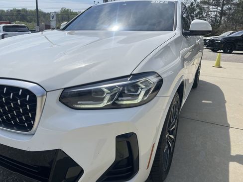 Used 2022 BMW X4 xDrive30i w/ M Sport Package 2 image 11