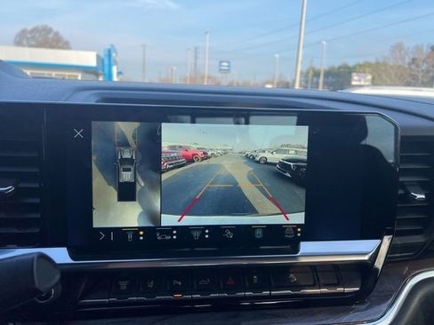 Used 2024 Chevrolet Silverado 2500 LTZ w/ LTZ Plus Package image 14